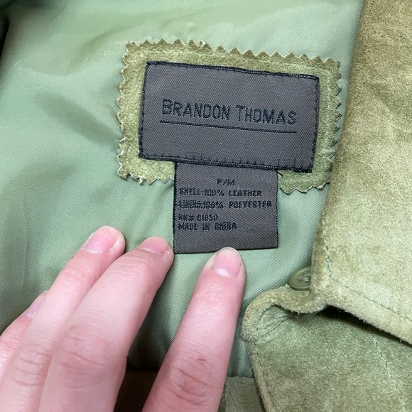 Women’s suede jacket size medium - Picture 3 of 8